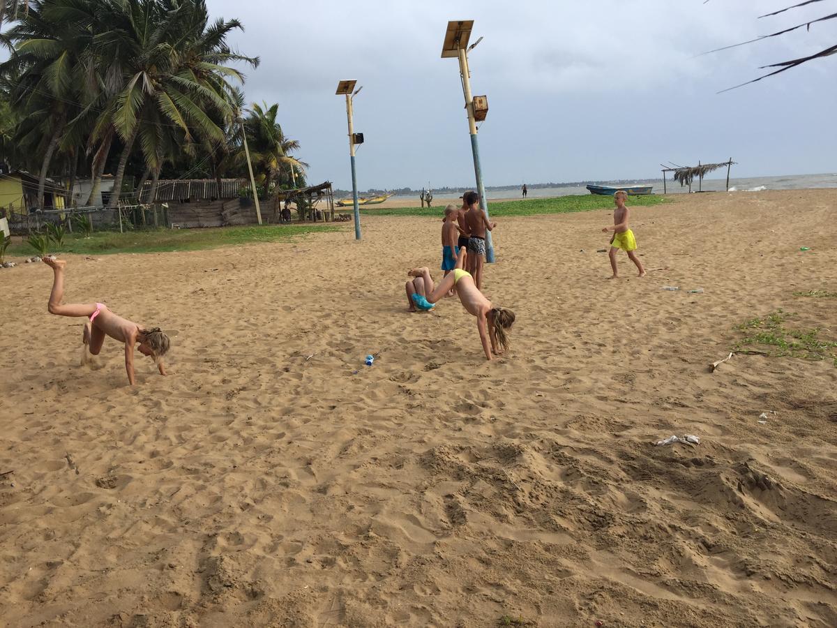 Anna Tourist Inn Negombo Luaran gambar